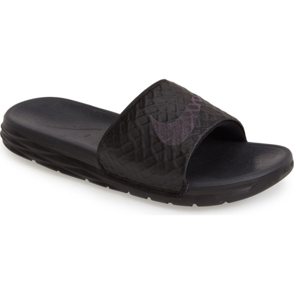 nike benassi solarsoft slide 1
